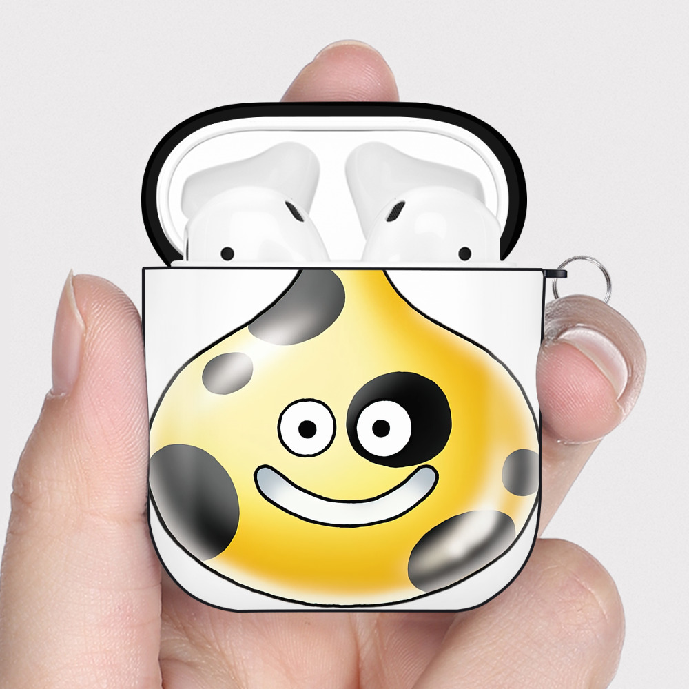 （画像用） ドラゴンクエスト Doragon Kuesuto Dragon Quest AirPods 第2世代保護ケース ハードシェル ブラック 耐衝撃・防指紋・カラビナ付き