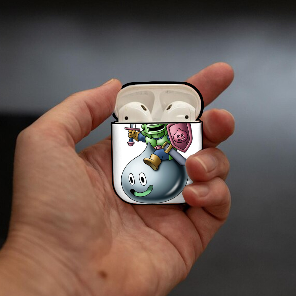 ドラゴンクエスト Doragon Kuesuto Dragon Quest AirPods 第2世代保護ケース ハードシェル ブラック 耐衝撃・防指紋・カラビナ付き