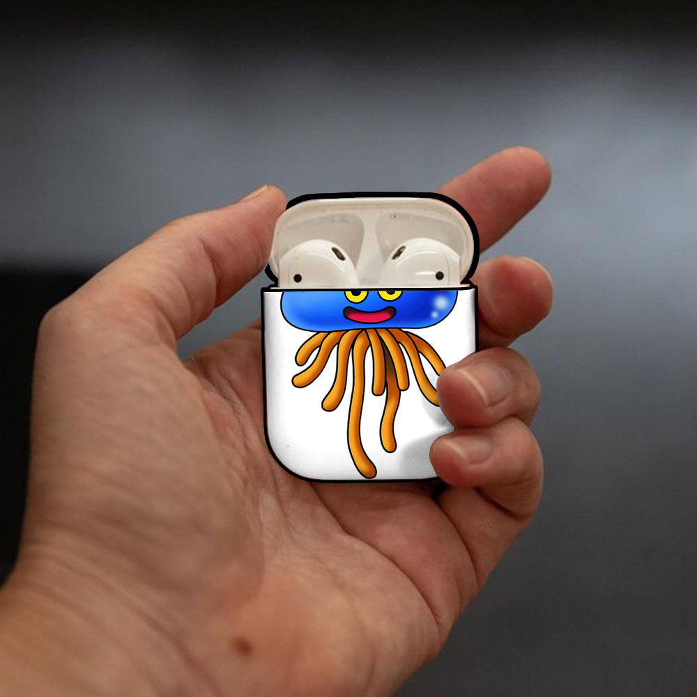 ドラゴンクエスト Doragon Kuesuto Dragon Quest AirPods 第2世代保護ケース ハードシェル ブラック 耐衝撃・防指紋・カラビナ付き