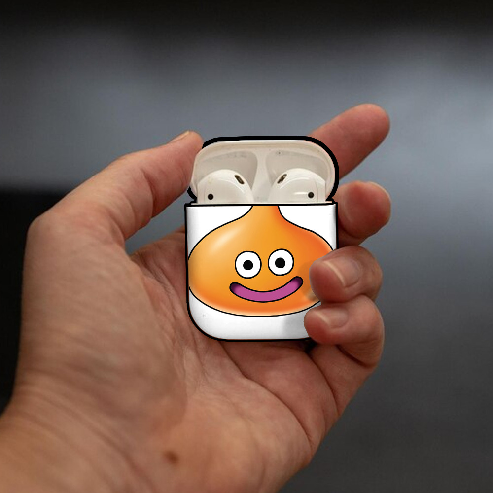 ドラゴンクエスト Doragon Kuesuto Dragon Quest AirPods 第2世代保護ケース ハードシェル ブラック 耐衝撃・防指紋・カラビナ付き
